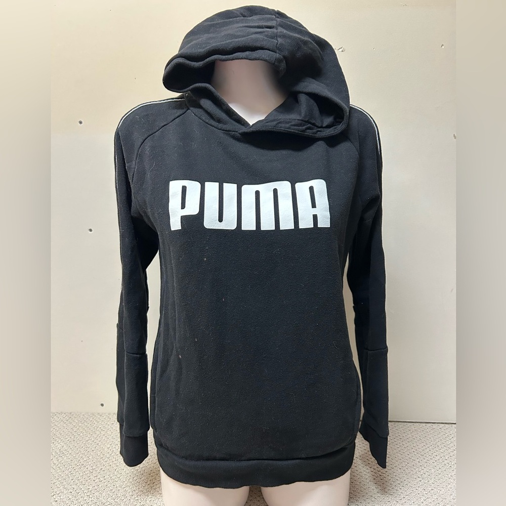 2/$20❤️- SWEATER | Women’s Puma sweater size small / girls size XXL
